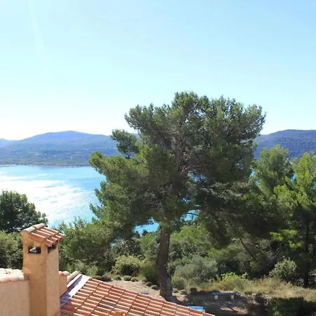 Avec Vue Sur Le De Sainte-croix Sainte-Croix-de-Verdon